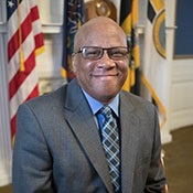22142_Chuck.jpg